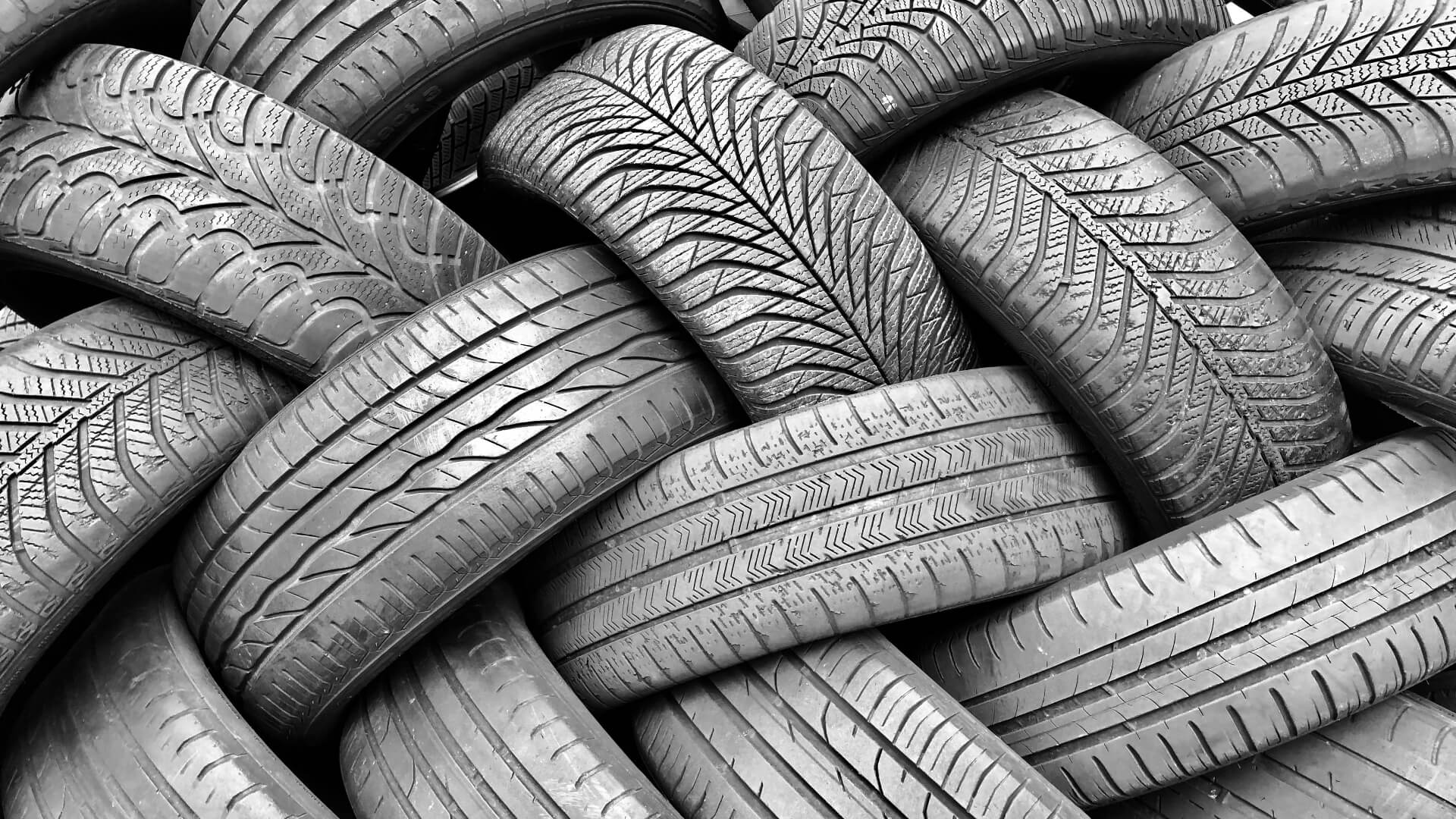 comprobar desgaste neumáticos