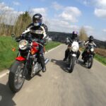 Ir en moto en verano: elige el equipamiento adecuado