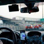 cómo colocar el soporte para movil en el coche