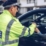 ¿Cómo puedo pagar una multa de tráfico?