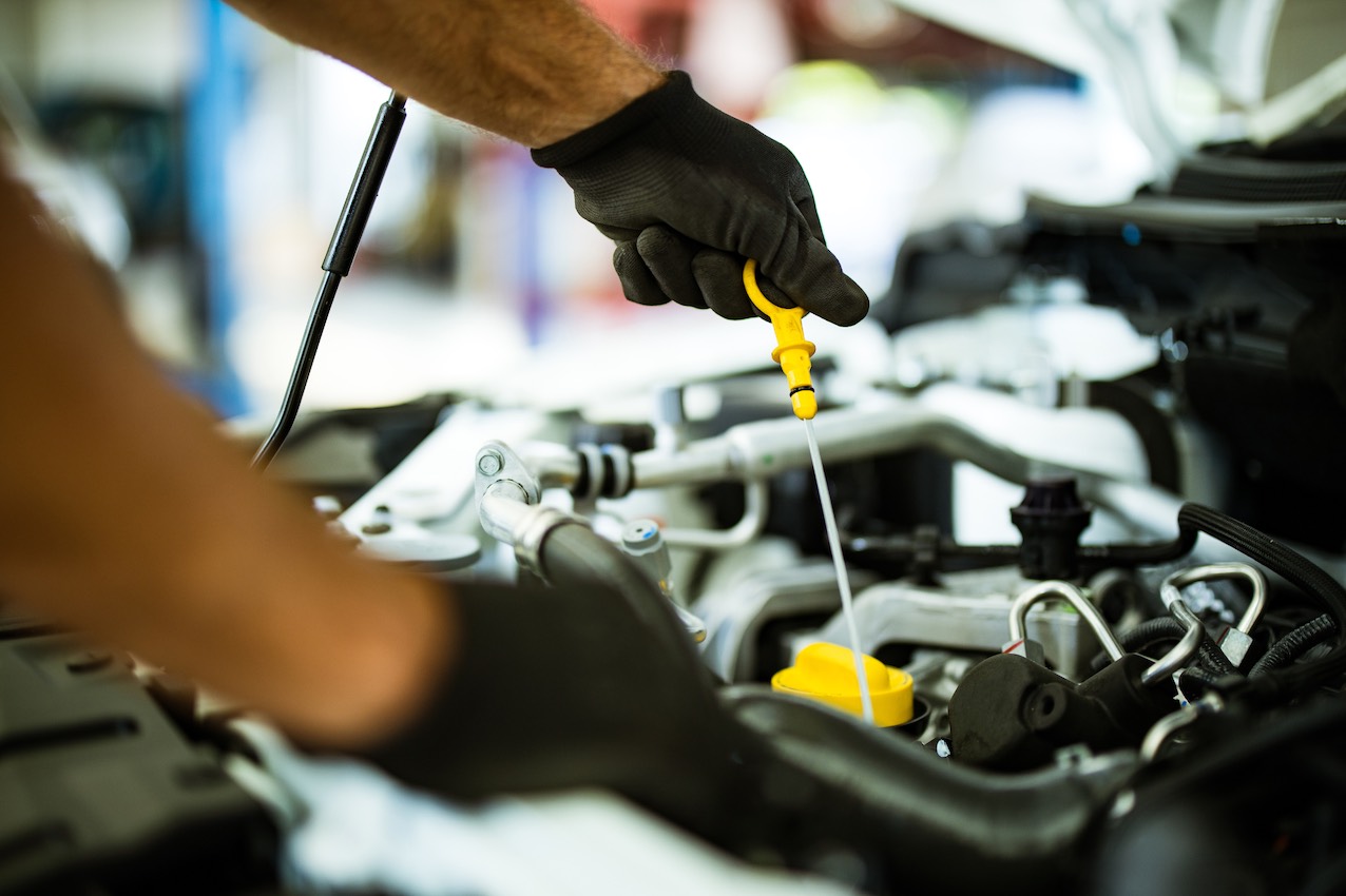causas de pérdida de aceite en un coche
