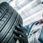 Montar un neumático con índice de carga superior