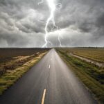 qué pasa si le cae un rayo a un coche